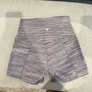 lululemon athletica Women's Striped Gray Shorts - 4 inch